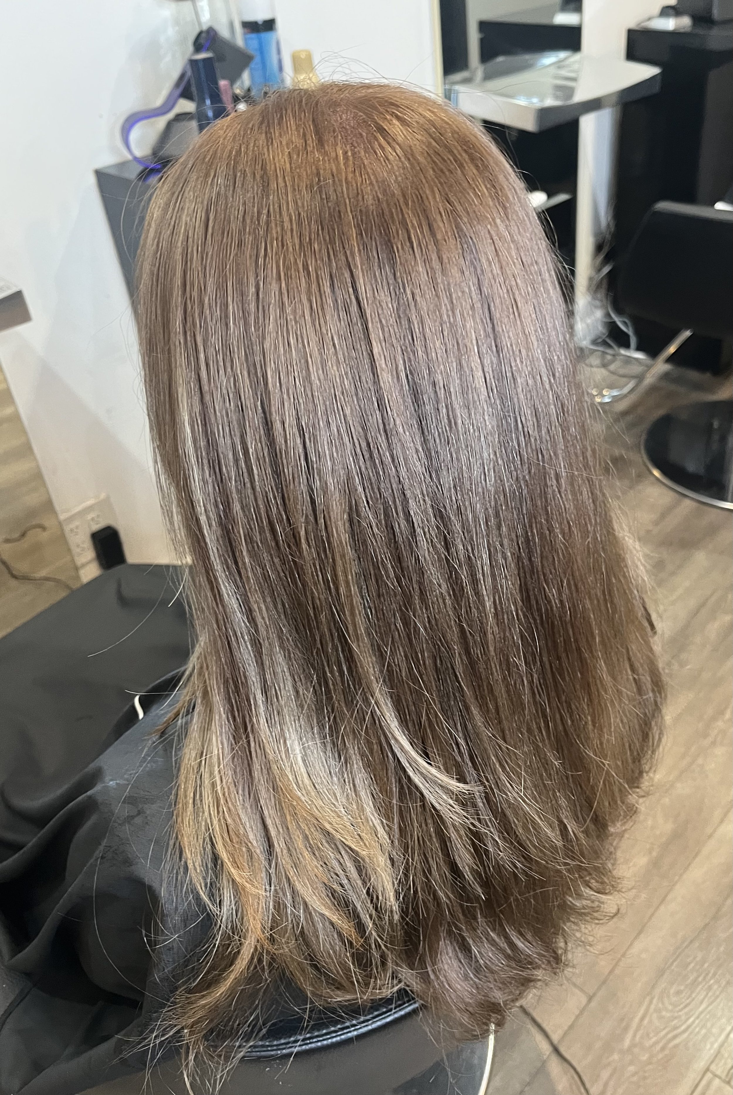 Sleek natural layers by Allure Salon Oakland